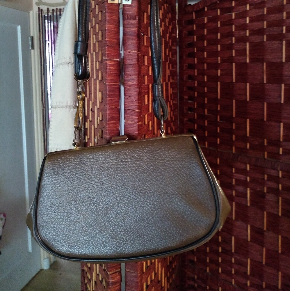 Purse - Picture 2 of 5